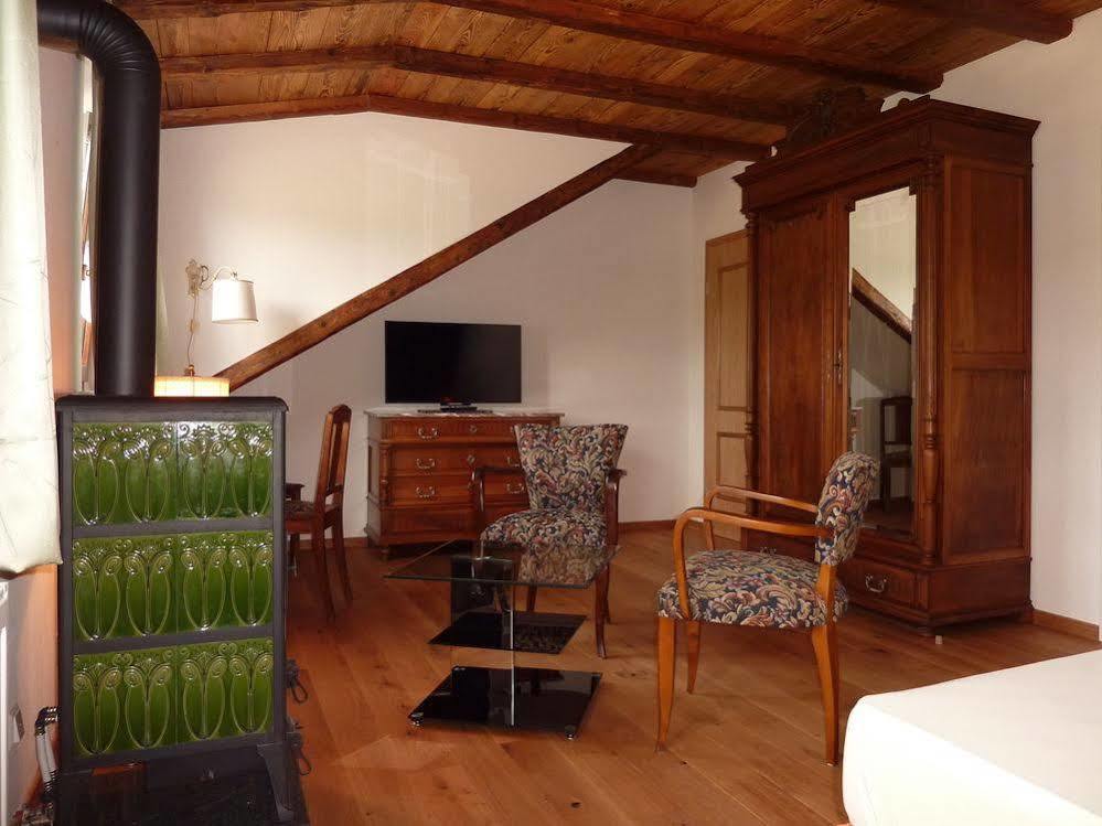 שופהיים Historisches Genusshotel Loewen מראה חיצוני תמונה