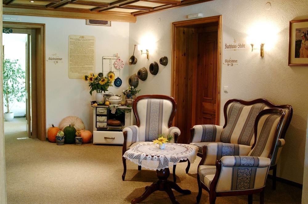 שופהיים Historisches Genusshotel Loewen מראה חיצוני תמונה