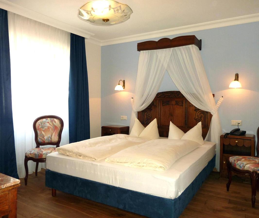 שופהיים Historisches Genusshotel Loewen מראה חיצוני תמונה