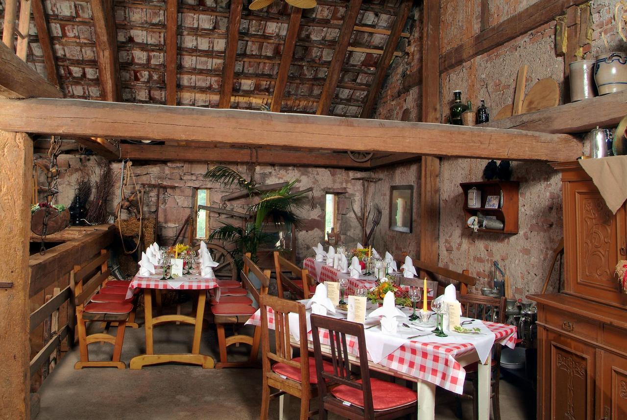שופהיים Historisches Genusshotel Loewen מראה חיצוני תמונה